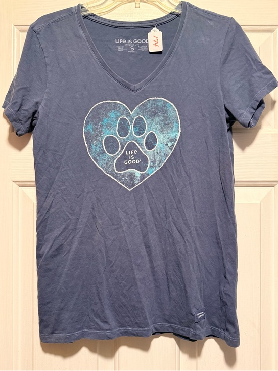 Life Is Good Tops - Life Is Good Gray Crusher‑Lite Womens Tee with White Logo
